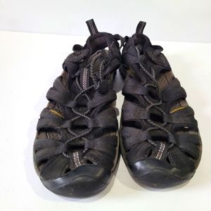 Keen outdoor sandals size 6 black
